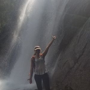 Meet your Posher, Anna